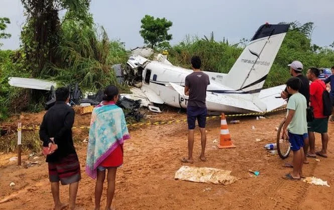 Plane Crash Kills 14 Tourists – What Went Wrong?