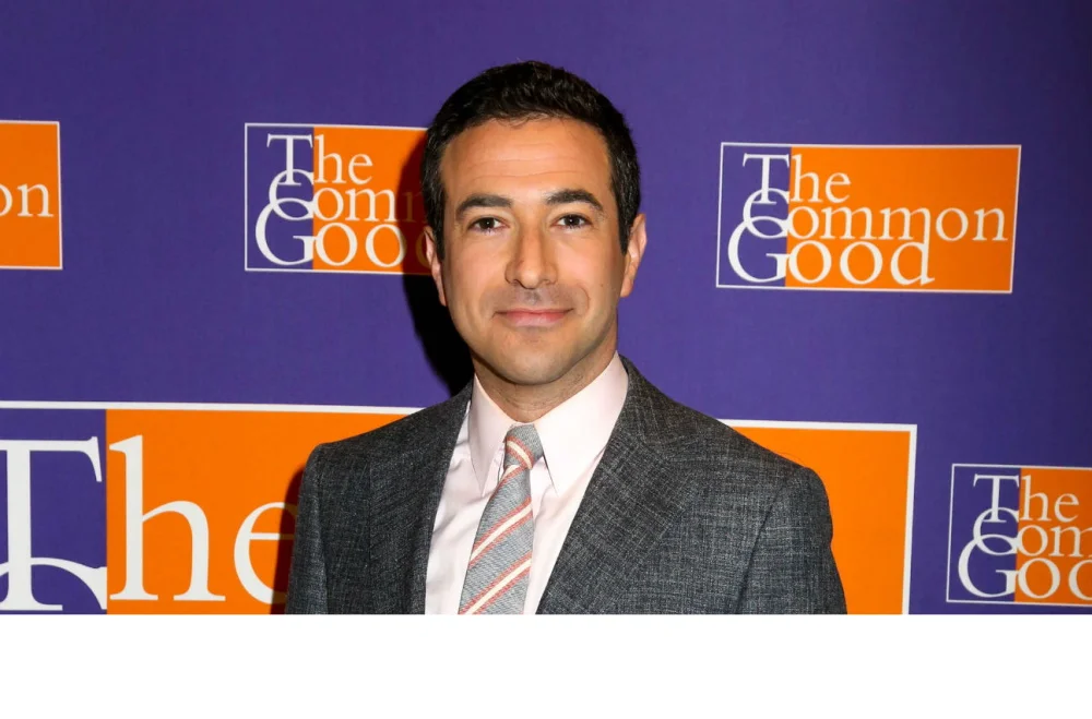 Is Ari Melber in a relationship